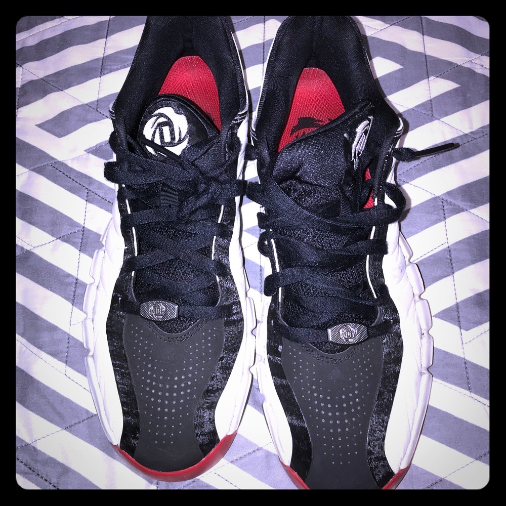 Adidas D-Roses Sz 10.5